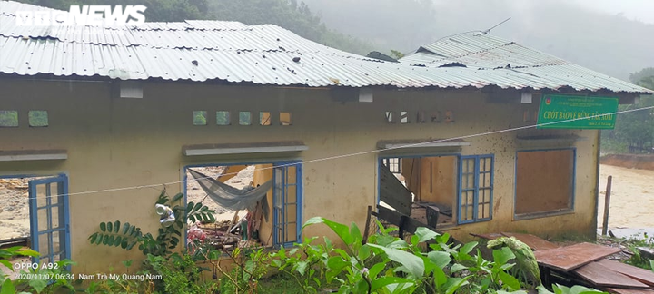 Lũ quét ào ào đổ về, lại một ngôi làng ở Quảng Nam bị 'xoá sổ' - 7