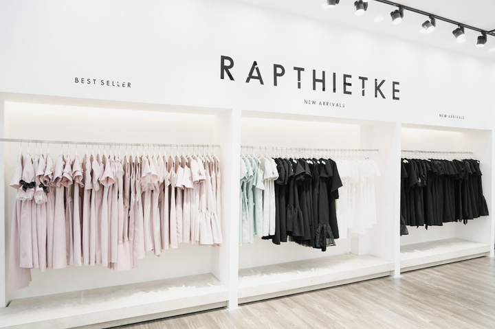 Đầu đông, xuống phố thanh lịch với BST Season 125 từ Thời trang R Ậ P - 2