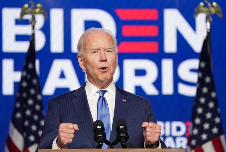 Ông Biden đắc cử Tổng thống Mỹ, người ủng hộ ăn mừng trong sự chia rẽ sâu sắc - 1