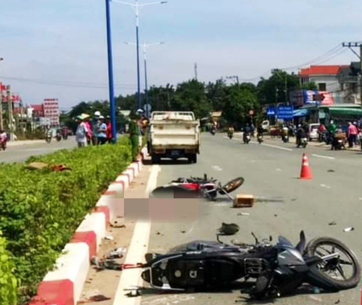 Nam thanh niên có biểu hiện đua xe gây tai nạn, 3 người thương vong - 1