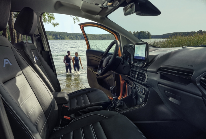 Ford EcoSport Active 2021 ra mắt, giá từ 28.248 USD - 3