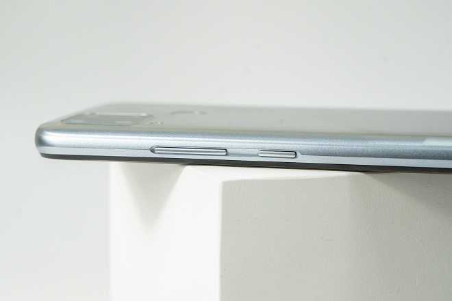 Realme C15: Pin 6.000 mAh, sạc nhanh 18W, 4 camera sau cực chất - 7