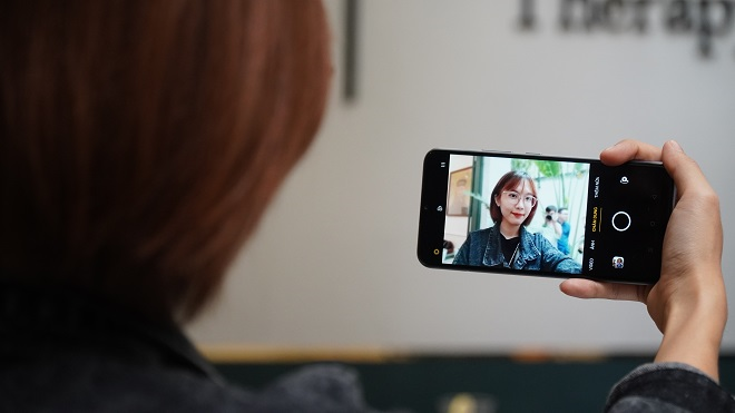 Realme C15: Pin 6.000 mAh, sạc nhanh 18W, 4 camera sau cực chất - 5