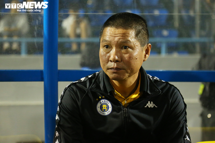 Sốt ruột ngóng tin Viettel sảy chân, Hà Nội FC tột cùng thất vọng - 16