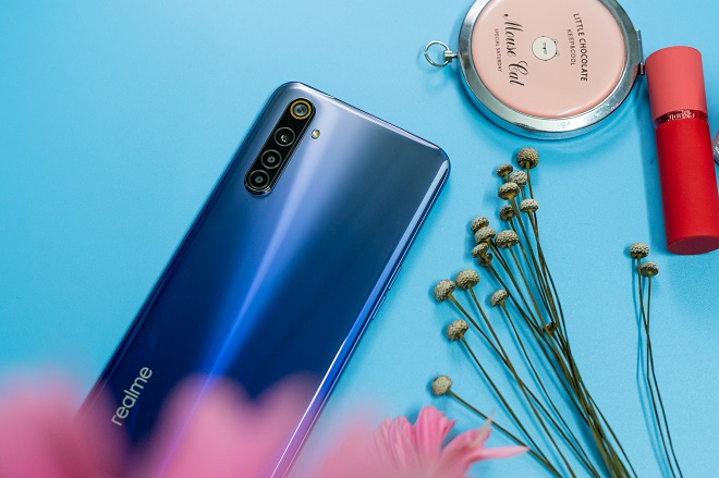 Săn Realme chính hãng chỉ với 199k vào ngày hội siêu sales 11.11 - 2