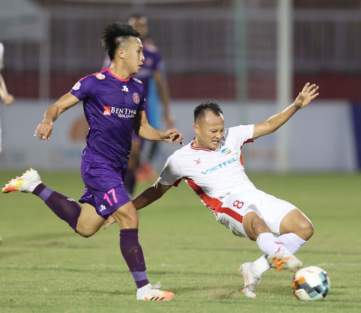 Vô địch V-League cùng Viettel, Trọng Hoàng xác lập kỷ lục chưa từng có - 2