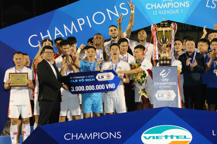 HLV Trương Việt Hoàng vô địch V-League: Sau cay đắng là tột đỉnh vinh quang - 1
