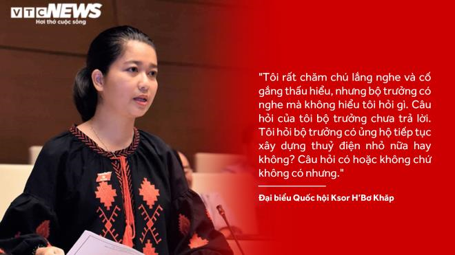 Chân dung nữ đại biểu Ksor H’Bơ Khăp khiến nghị trường ‘dậy sóng’ - 2