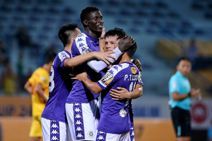 Hà Nội FC chia tay Omar, giữ chân Tấn Tài, Tấn Trường - 1