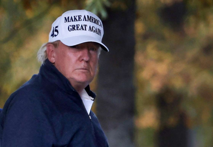 Những quyết định 'sai thời điểm' của ông Trump - 1