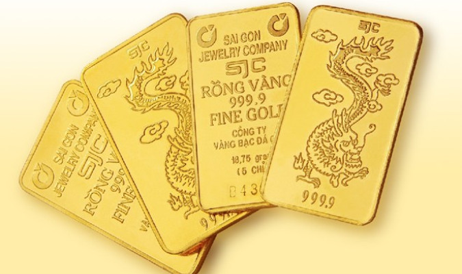 Giá vàng SJC giảm gần 1 triệu đồng/lượng - 1