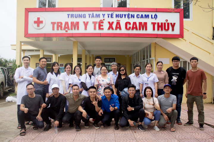 Miễn phí khám và tặng quà, tiền mặt hơn 500 triệu cho người dân Quảng Trị sau lũ - 12