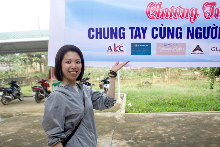 Miễn phí khám và tặng quà, tiền mặt hơn 500 triệu cho người dân Quảng Trị sau lũ - 10