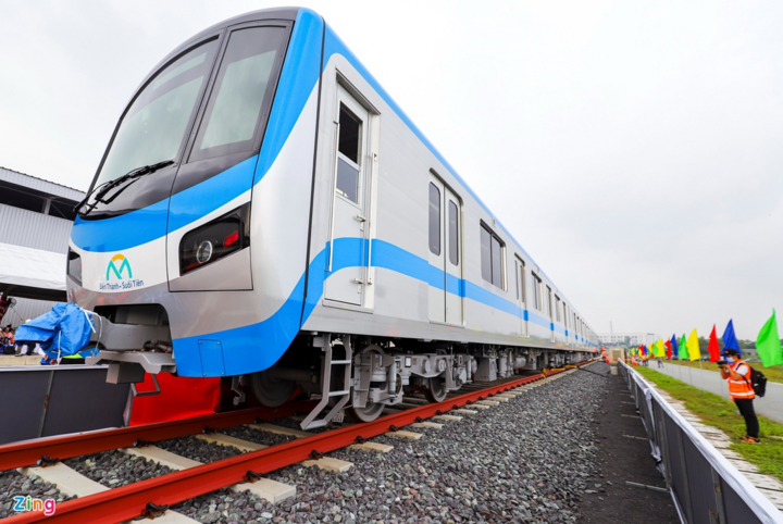 Đệm đường ray metro số 1 nứt vỡ sau sự cố lệch đầu dầm - 9