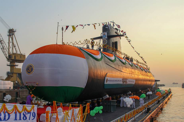 Ấn Độ hạ thủy tàu ngầm tấn công INS Vagir lớp Scorpene - 1