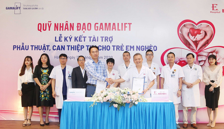 Tài trợ phẫu thuật, can thiệp tim cho trẻ em nghèo tại Bệnh viện E - 1