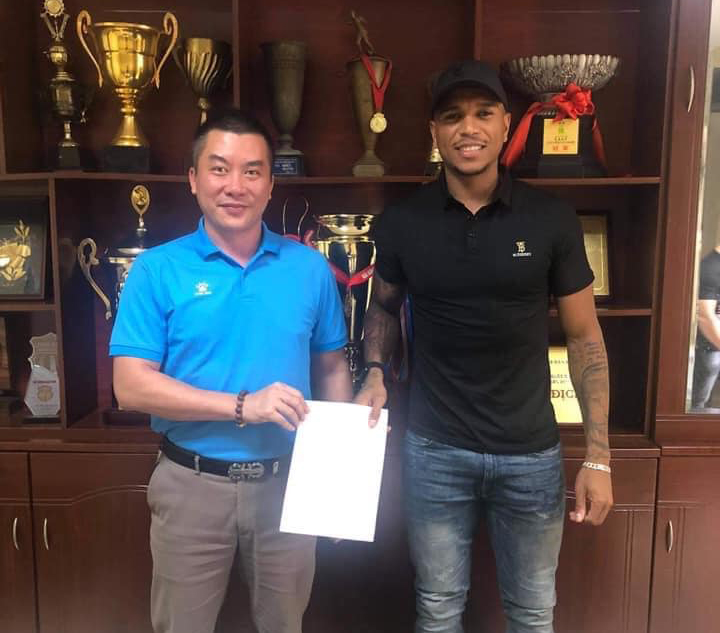 Nam Định chiêu mộ ngoại binh ‘chân gỗ’ thay thế cầu thủ hay nhất - 1