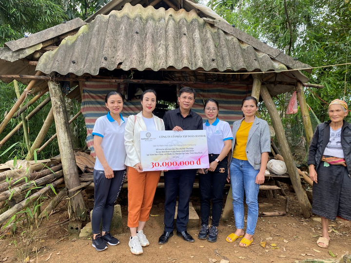 Hathor Group – Xót xa hoàn cảnh của người phụ nữ trong hành trình yêu thương 4 - 3