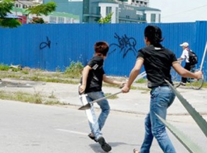 Nhóm giang hồ được thuê chém trọng thương hai cha con bán chân gà nướng ở TP.HCM - 1