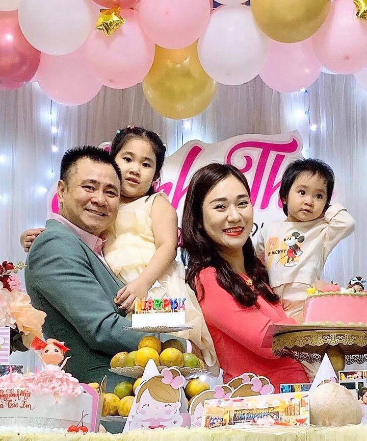 NSND Tự Long: 'Chỉ cần vợ căng thẳng, tôi sẽ trốn khỏi nhà' - 4