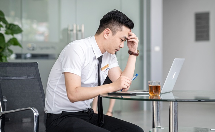 Kinh doanh xe hơi trực tuyến: Người bán lời - người mua lợi - 1