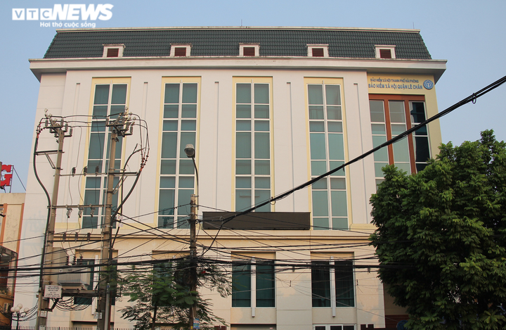 Tạm đình chỉ nữ giám đốc BHXH quận ở Hải Phòng ‘hô biến’ tiền hoa hồng bảo hiểm - 1