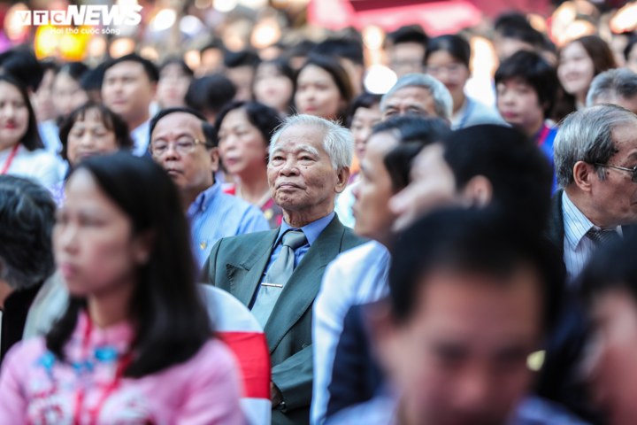 Trường THPT Trần Phú, Hà Nội: Dấu ấn 60 năm của môi trường giáo dục hàng đầu - 4