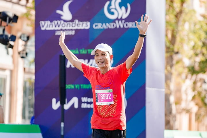 Choáng ngợp vẻ đẹp thiên đường của đường chạy xuyên rừng tại Vinpearl Phú Quốc - 11