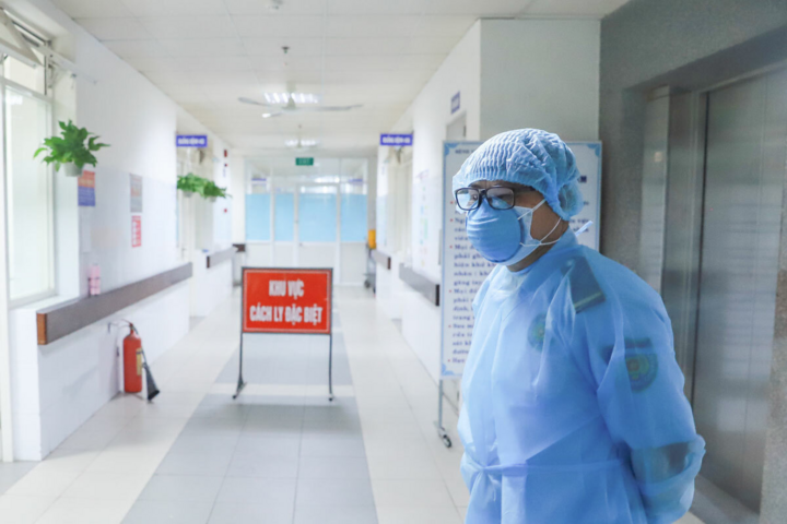 Thêm 16 ca mắc mới COVID-19 - 1