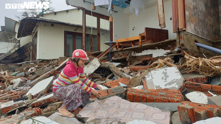 Ảnh: Tan hoang cảnh sóng 'nuốt chửng' dãy nhà ven biển Hội An - 9