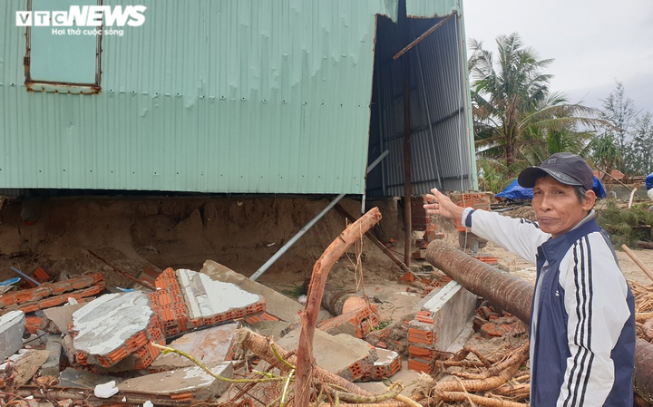 Sóng ‘nuốt chửng’ dãy nhà ven biển Hội An: Thất thần bên triền con nước - 2