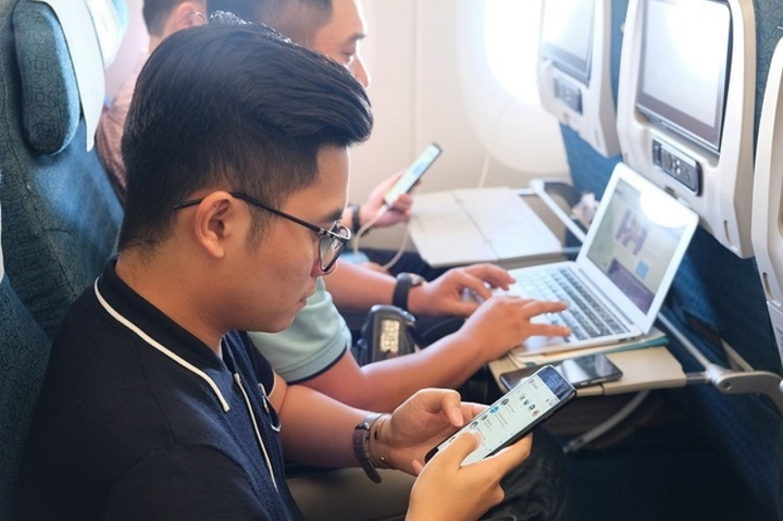 Tiếp tục cấm Macbook Pro 15 inch và thiết bị dùng pin Lithium trên máy bay - 2