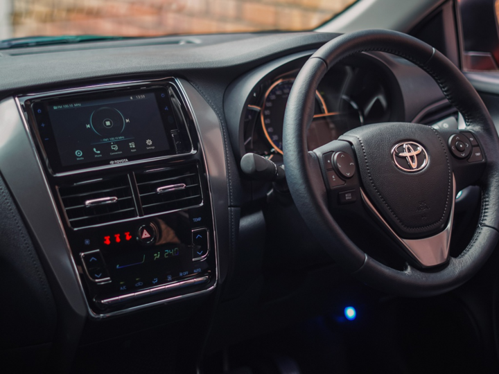 Toyota Vios 2020 được ra mắt tại Malaysia - 6