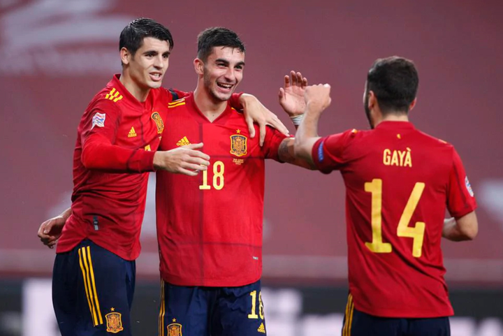 Tây Ban Nha loại Đức khỏi Nations League bằng chiến thắng 6-0 - 13