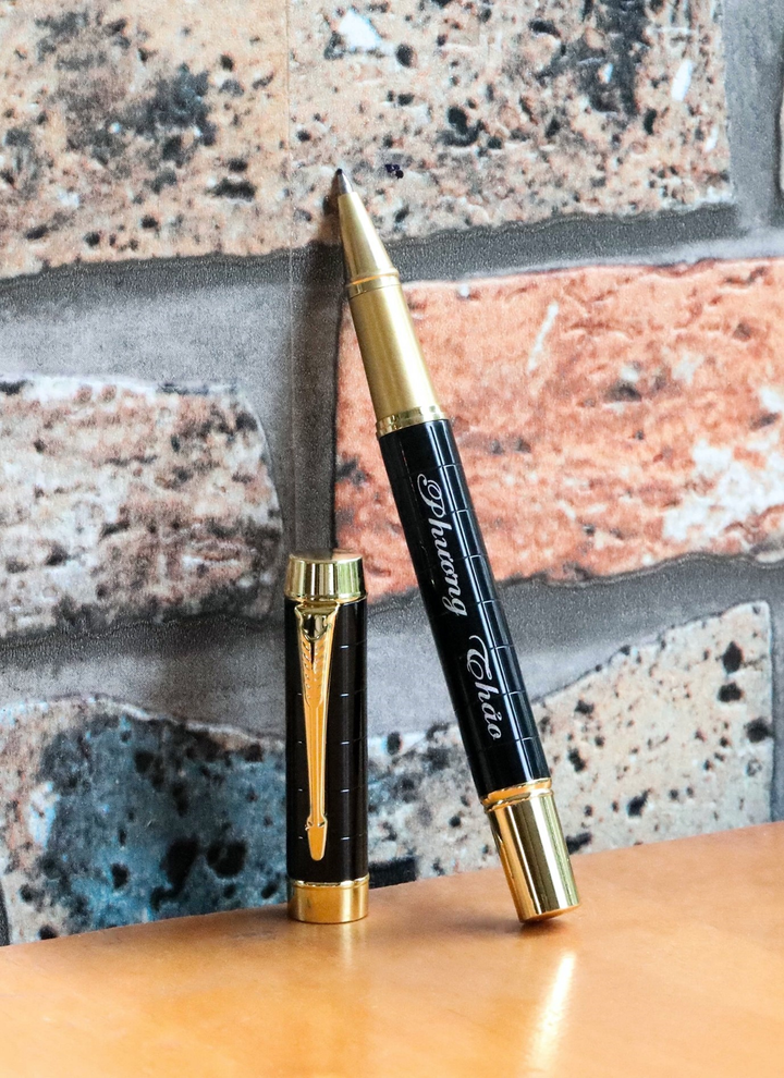 Đồng hồ, kính mắt giảm giá lên đến 30% trong dịp Black Friday, săn ngay kẻo lỡ - 4