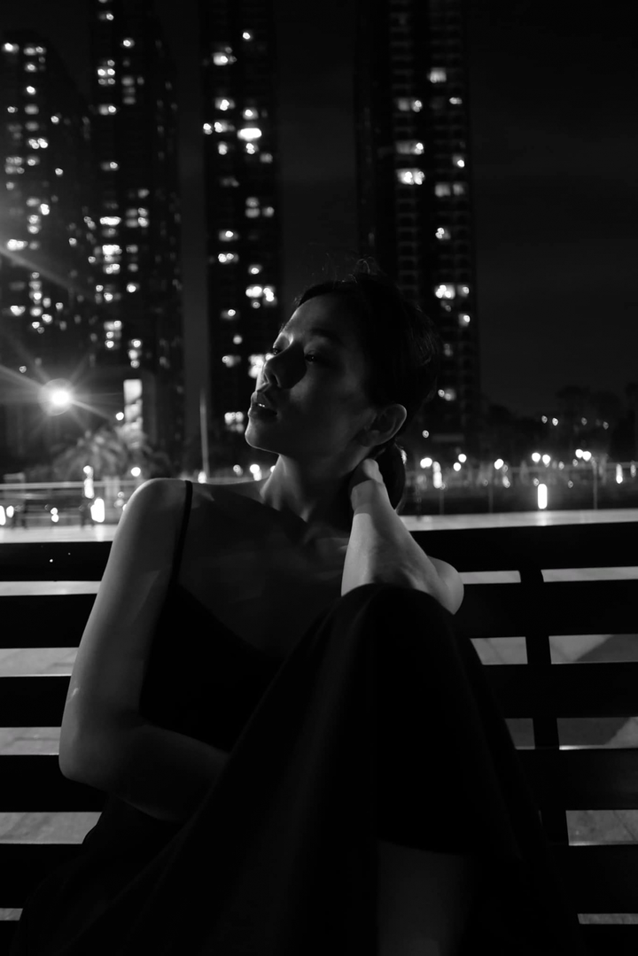 Lệ Quyên đăng ảnh tiều tụy, chia sẻ: 'Em chỉ là người đàn bà yếu đuối' - 2