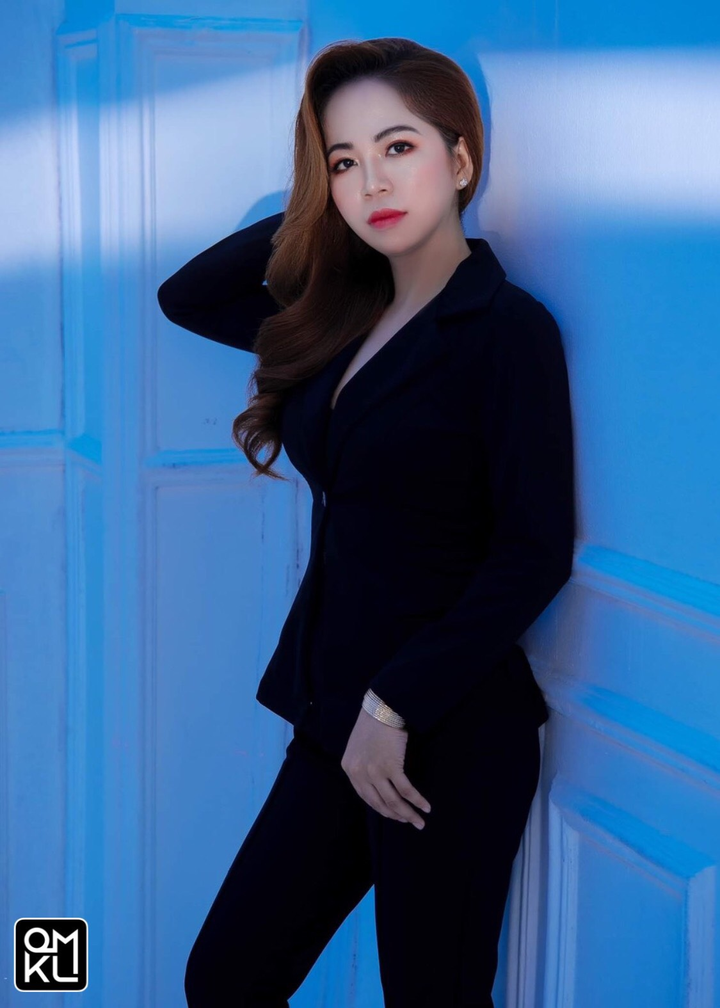 Khánh Linh: 'Tôi đến với từ thiện bằng cái tâm và sự đồng cảm' - 2