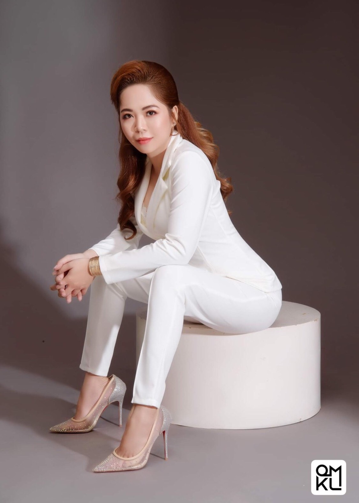 Khánh Linh: 'Tôi đến với từ thiện bằng cái tâm và sự đồng cảm' - 5