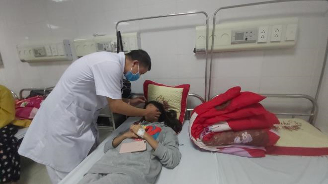 Có nên đưa các nữ sinh đánh hội đồng bạn học dã man vào trường giáo dưỡng? - 1