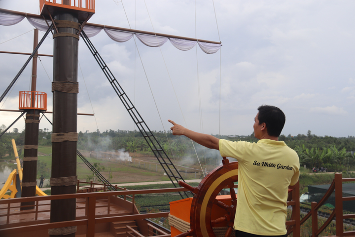 'Sống ảo' với mô hình thuyền buồm độc nhất miền Tây - 5