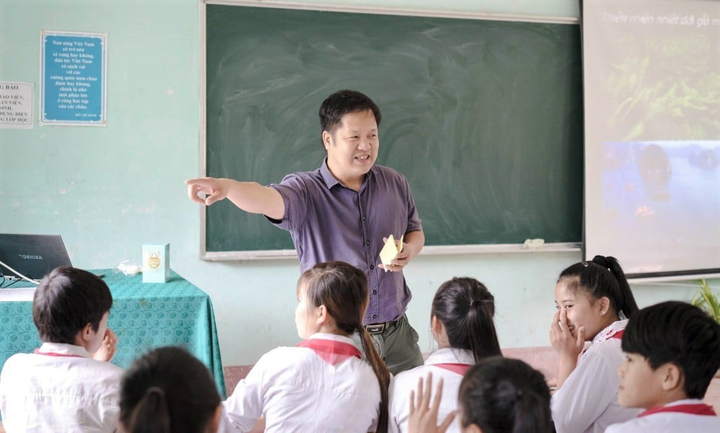 TS Đàm Quang Minh thông báo thôi chức Hiệu trưởng Đại học Phú Xuân - 1