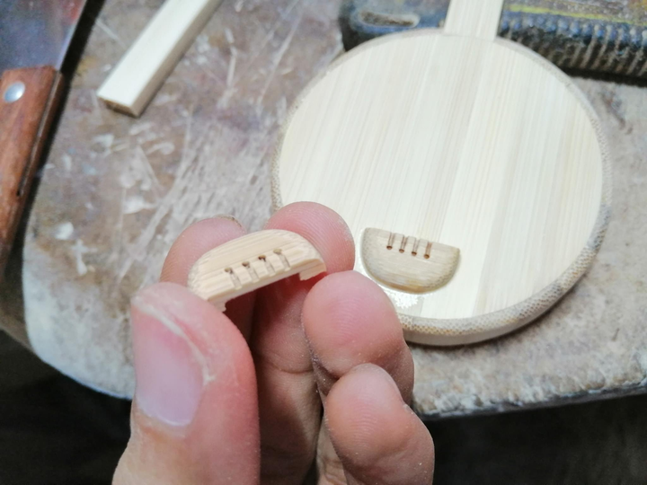 Ngắm những 'tuyệt phẩm' nhỏ xíu từ tre của chàng trai khuyết tật ở miền Tây - 7