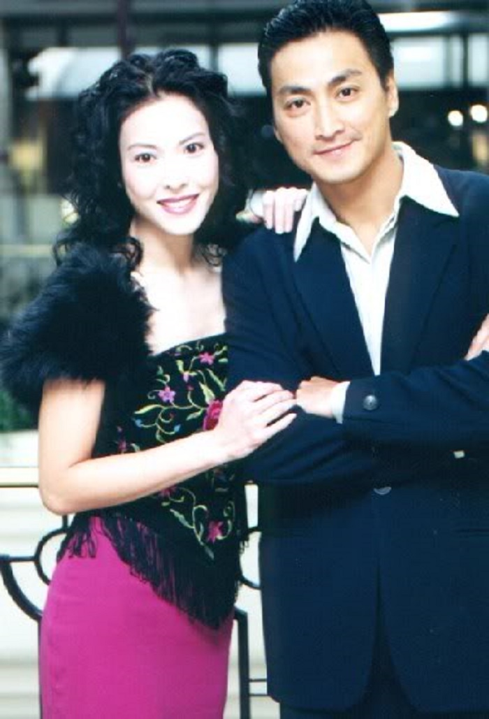 'Triển Chiêu' Hà Gia Kính: Làm ở nhà xác, là triệu phú nhưng thích diễn hội chợ - 5