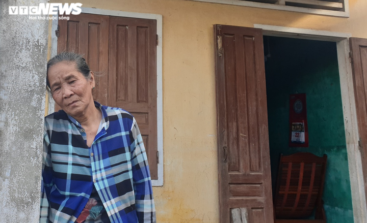 Gia cảnh thống khổ của hai nhân viên bị chủ quán bánh xèo tra tấn dã man - 1