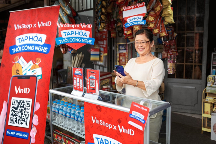 Vinshop bắt tay Techcombank ra mắt dịch vụ hỗ trợ vốn cho chủ tạp hóa Tết 2021 - 2