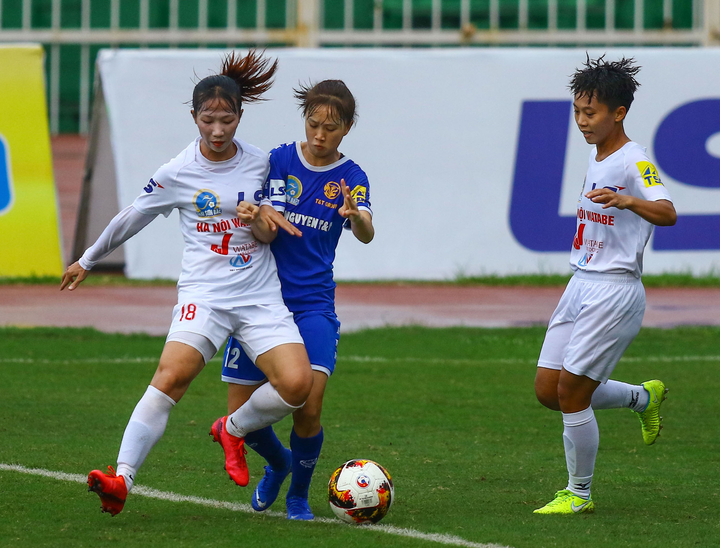 Vòng 9 giải nữ VĐQG: Hà Nội I Watabe tạm chiếm ngôi đầu - 2