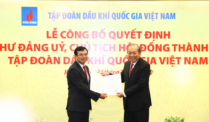 Phó Thủ tướng trao quyết định bổ nhiệm Chủ tịch Tập đoàn Dầu khí - 1