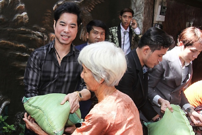 Ngọc Sơn thông báo không phát gạo tại nhà dịp sinh nhật tuổi 52 - 1