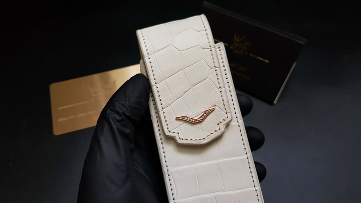 Ngày vàng mua sắm cùng Kỳ Lân Luxury: Tặng quà cao cấp khi mua Vertu - 2