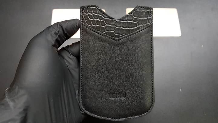 Ngày vàng mua sắm cùng Kỳ Lân Luxury: Tặng quà cao cấp khi mua Vertu - 3